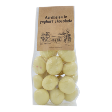 AARDBEIEN IN YOGHURT CHOCOLADE ZAKJES